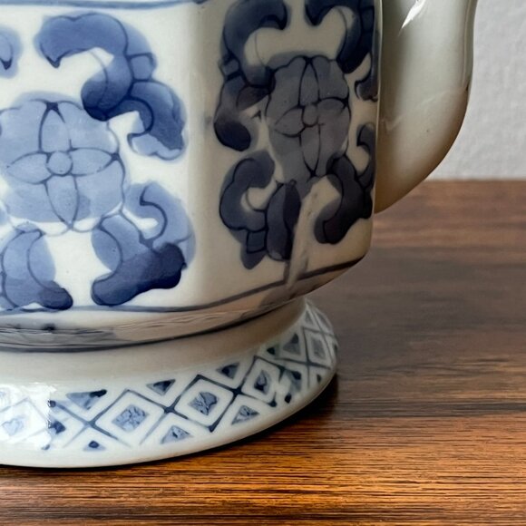 Small Chinese Teapot Blue & White Porcelain Hand Painted Marking Hieroglyphs - Picture 7 of 15